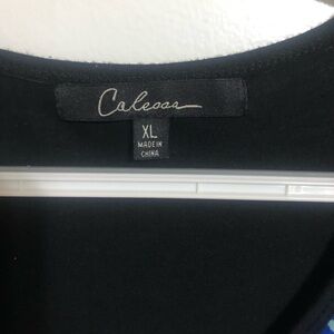 Calessa ladies top, multicolored, size XL. In good condition.